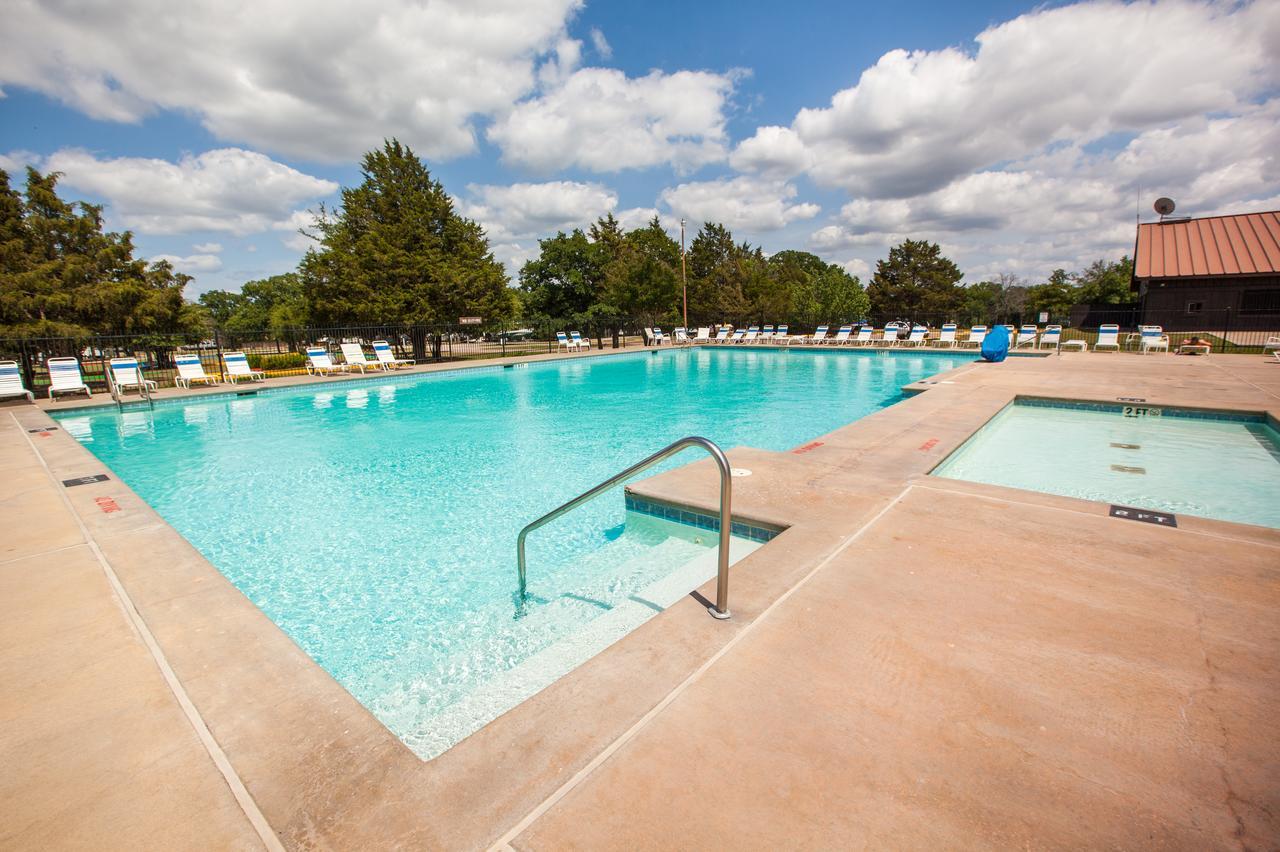 Lake Texoma Camping Resort Cabin 8 Willow Spring Buitenkant foto