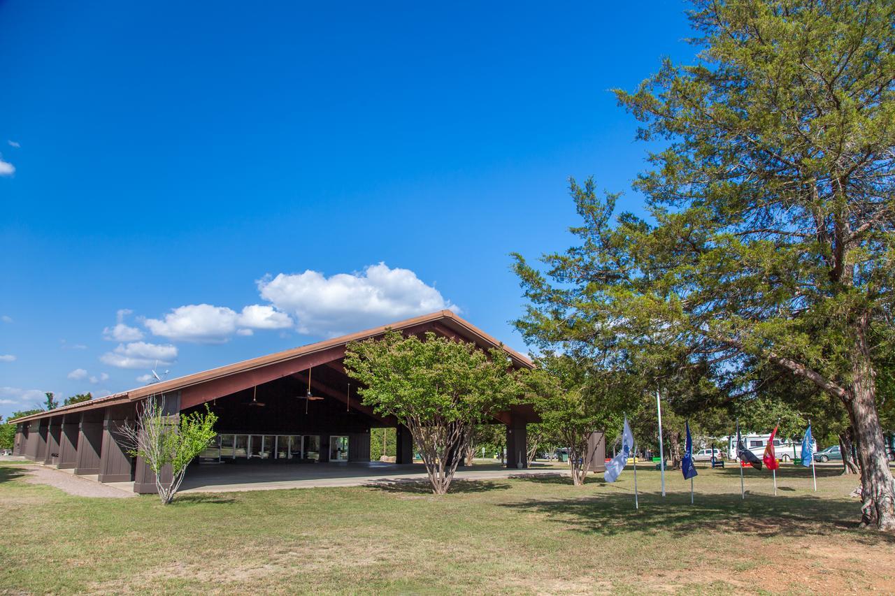 Lake Texoma Camping Resort Cabin 8 Willow Spring Buitenkant foto